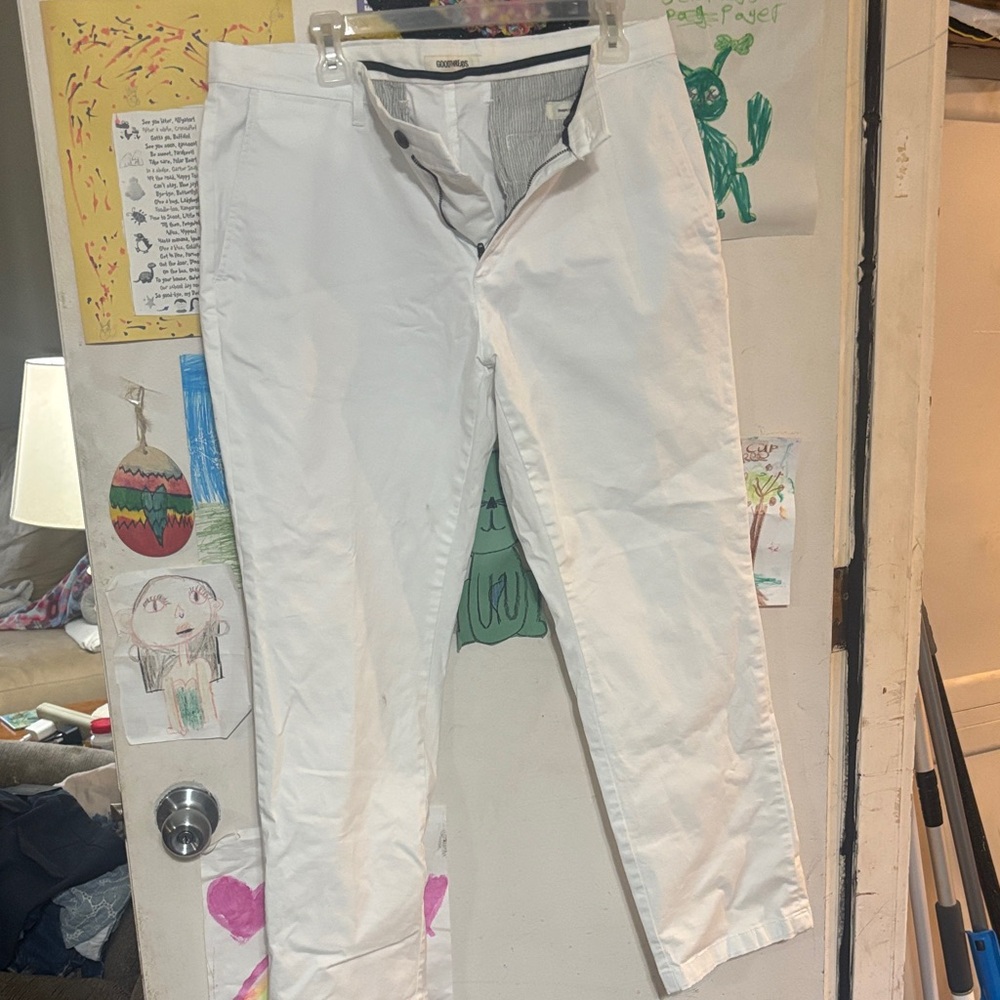 Goodthreads Men's White Chinos in excellent condition make me an offer!!